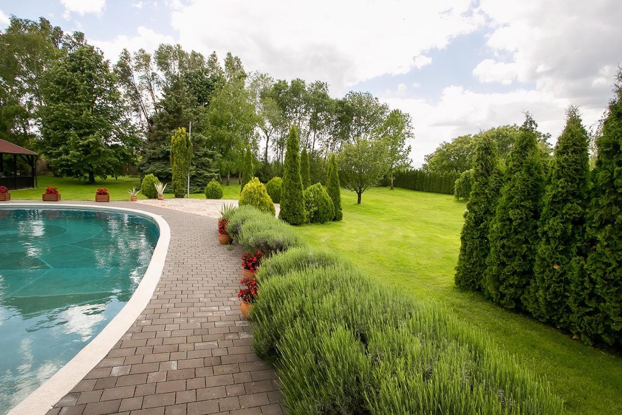 Forras Vendeghaz Villa Dunaegyhaza Luaran gambar