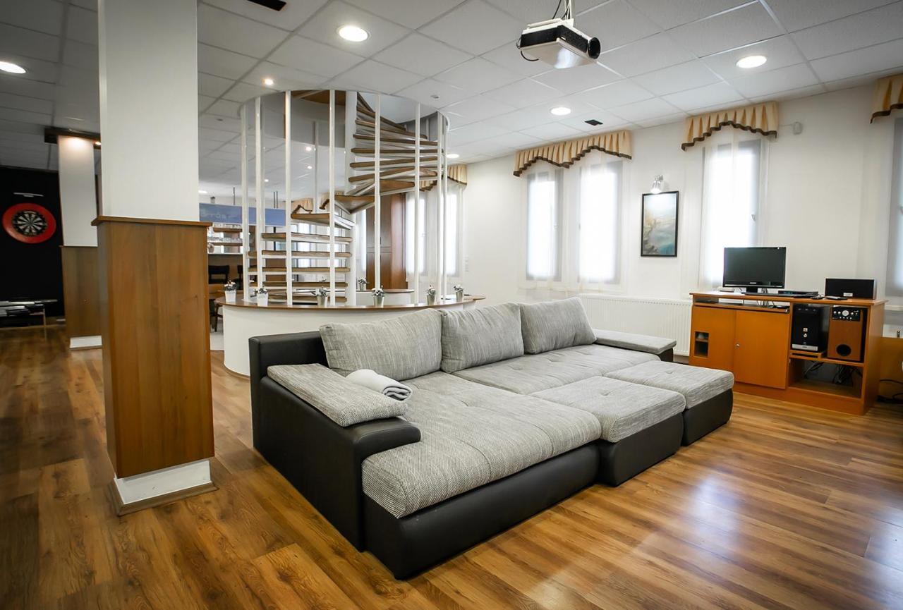 Forras Vendeghaz Villa Dunaegyhaza Luaran gambar